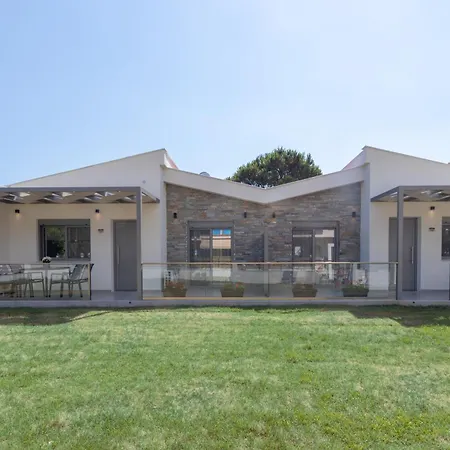 Oli Terra Seaside Aparthotel